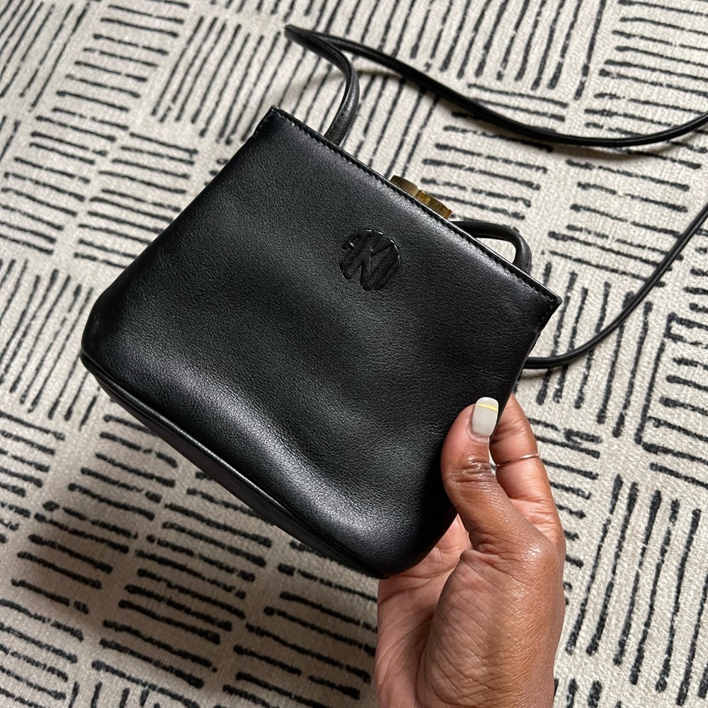 Anne Klein crossbody purse - Picture 5 of 8